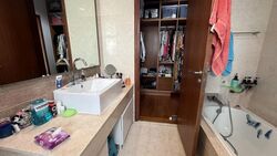 Duchess Avenue (D10), Terrace #497378291